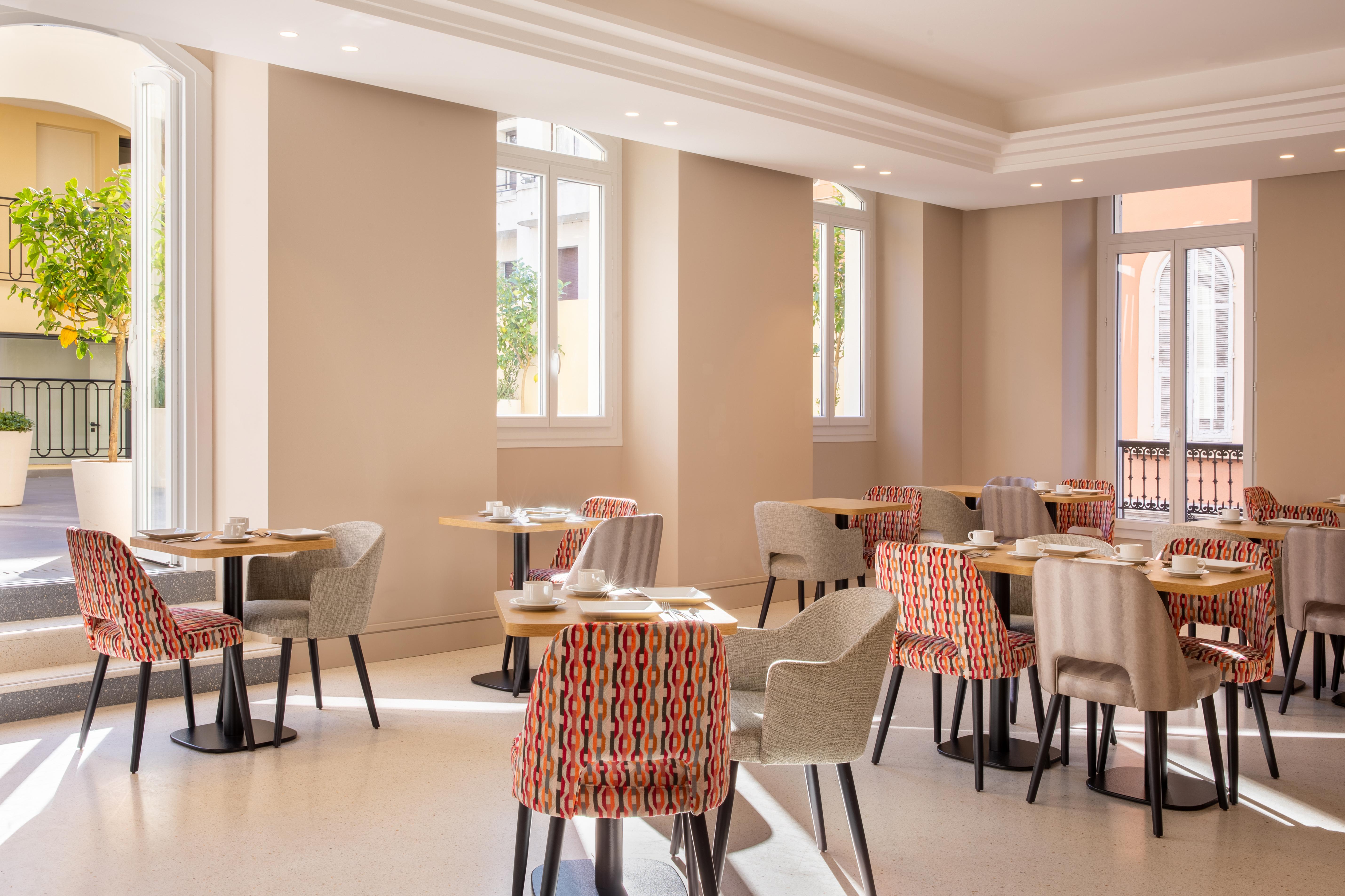 Hotel Apollinaire Nizza Exterior foto